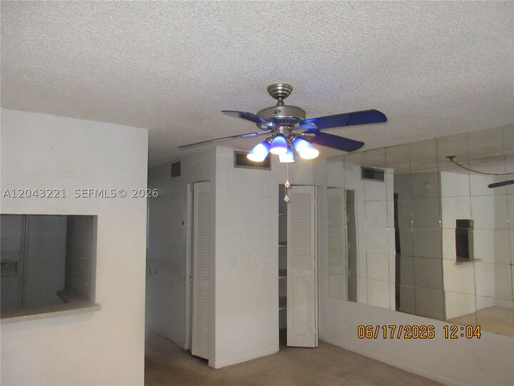 Property Photo: 1230 NE 139th St 309 FL 33161