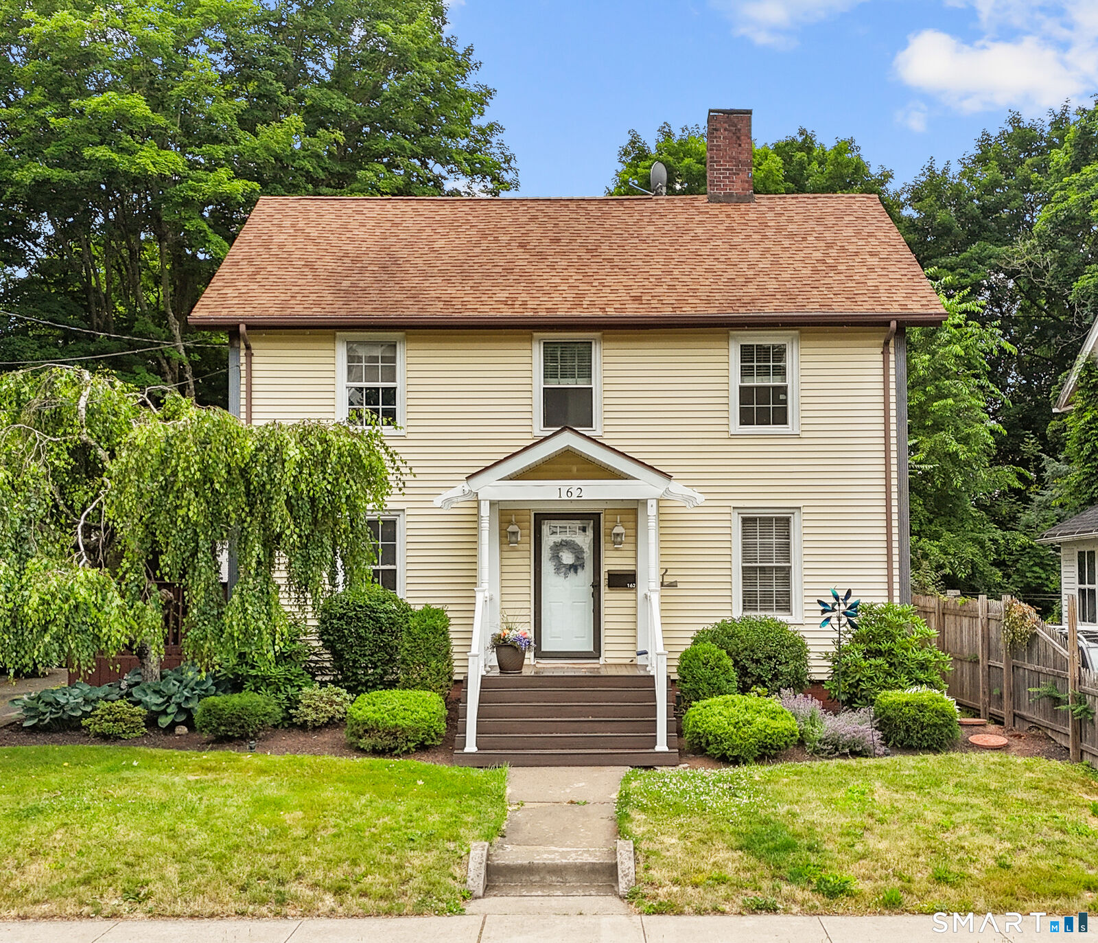 Property Photo: 162 Newton Street CT 06450
