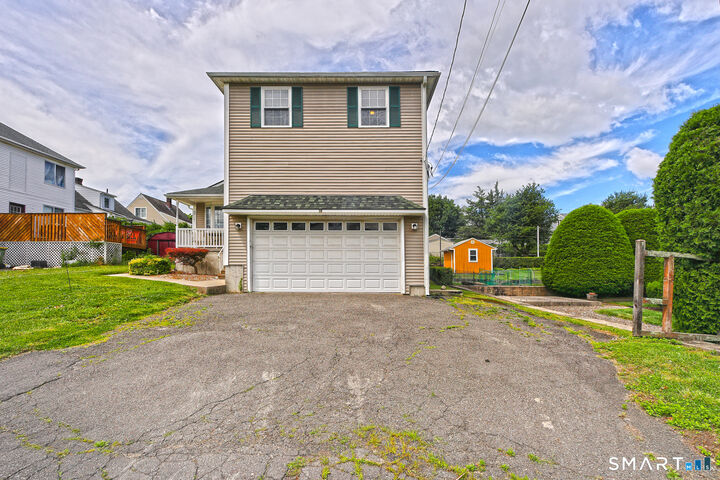 Property Photo:  6 Francis Street  CT 06708 