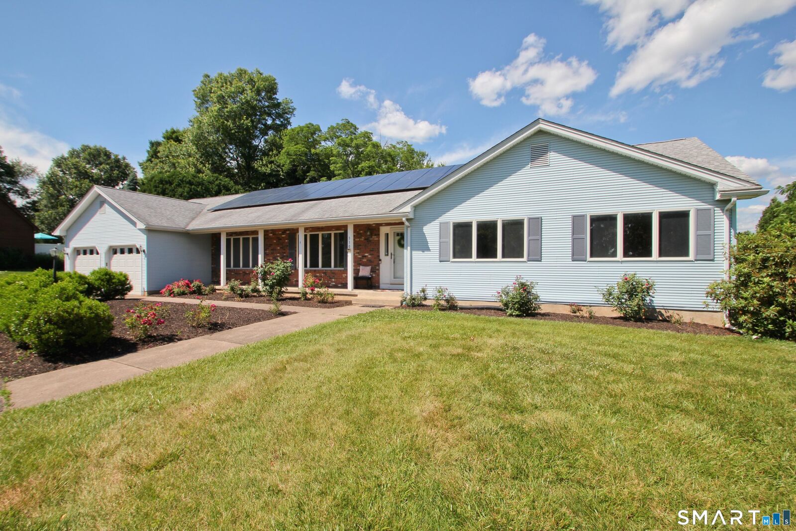 Property Photo:  310 Thompsonville Road  CT 06078 