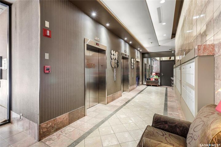 Property Photo:  1867 Hamilton Street 1106  SK S4P 2C2 