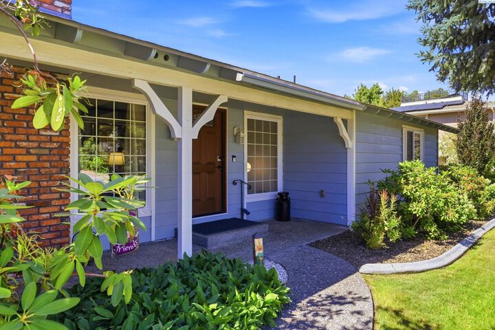 Property Photo: 141 Spengler St WA 99354