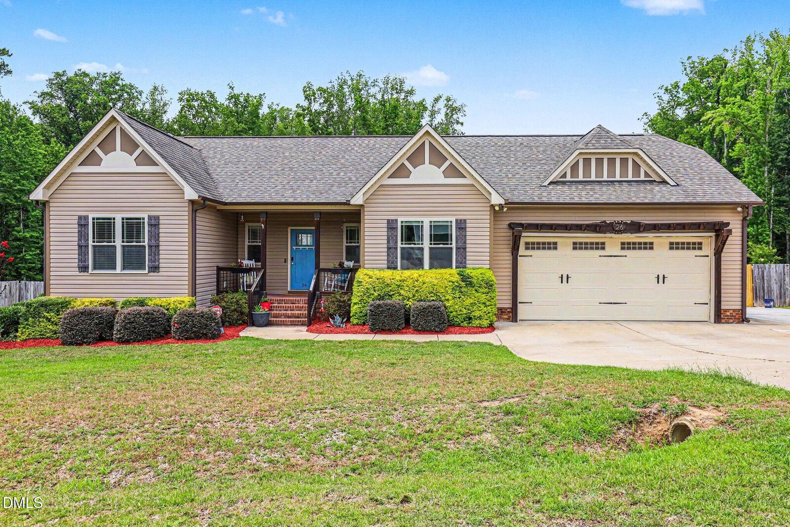 Property Photo:  26 Stone Cove Circle  NC 27591 