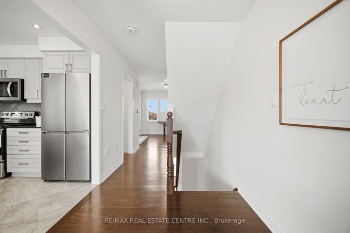 Property Photo:  1000 Asleton Boulevard 165  ON L9T 9L3 
