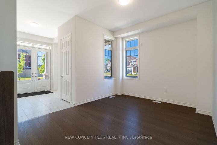 Property Photo: 63 Bluebird Boulevard ON L0G 1W0