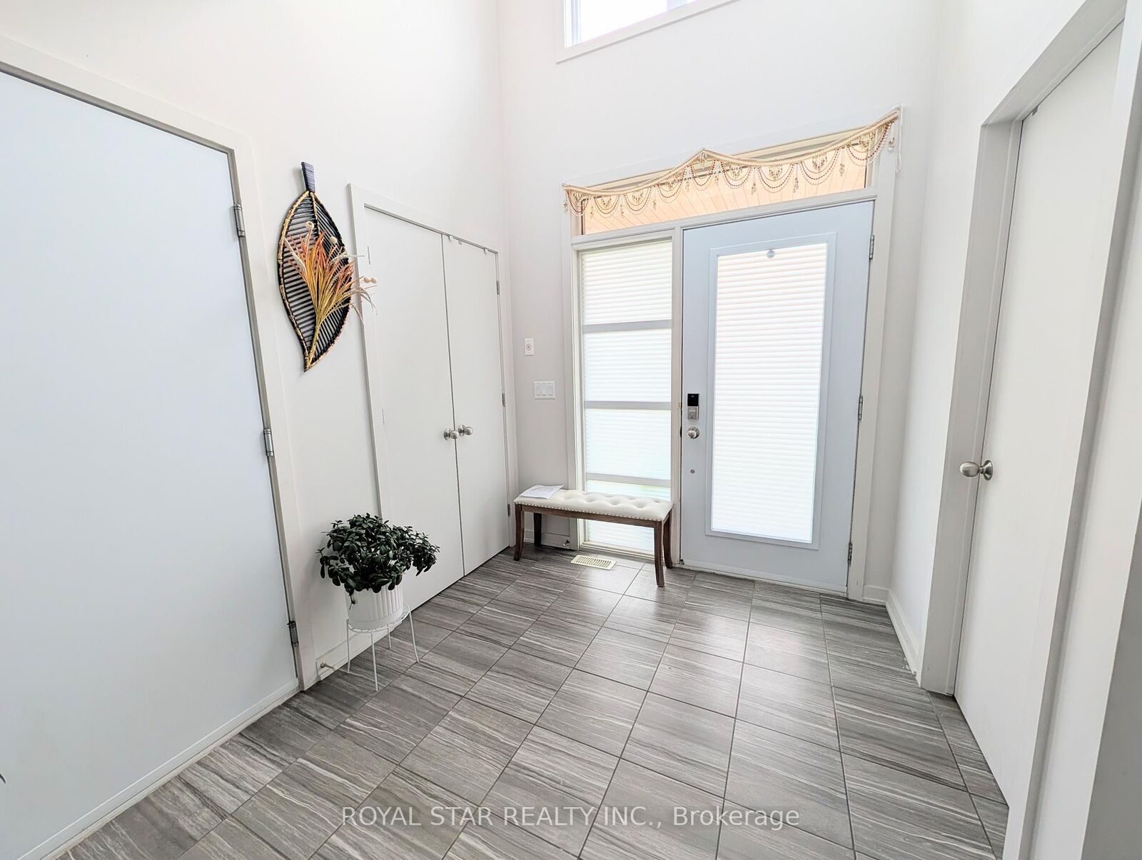 Property Photo:  201 Pisces Terrace  ON K1T 0S8 