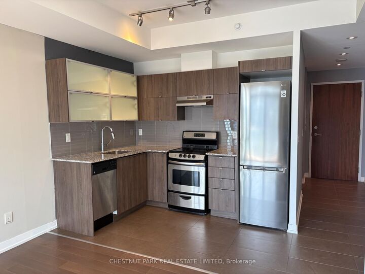 Property Photo:  170 Fort York Boulevard 1406  ON M5V 0E6 