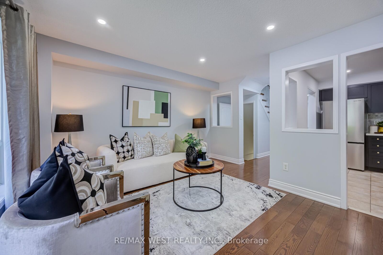Property Photo:  7360 Zinnia Place 77  ON L5W 2A4 