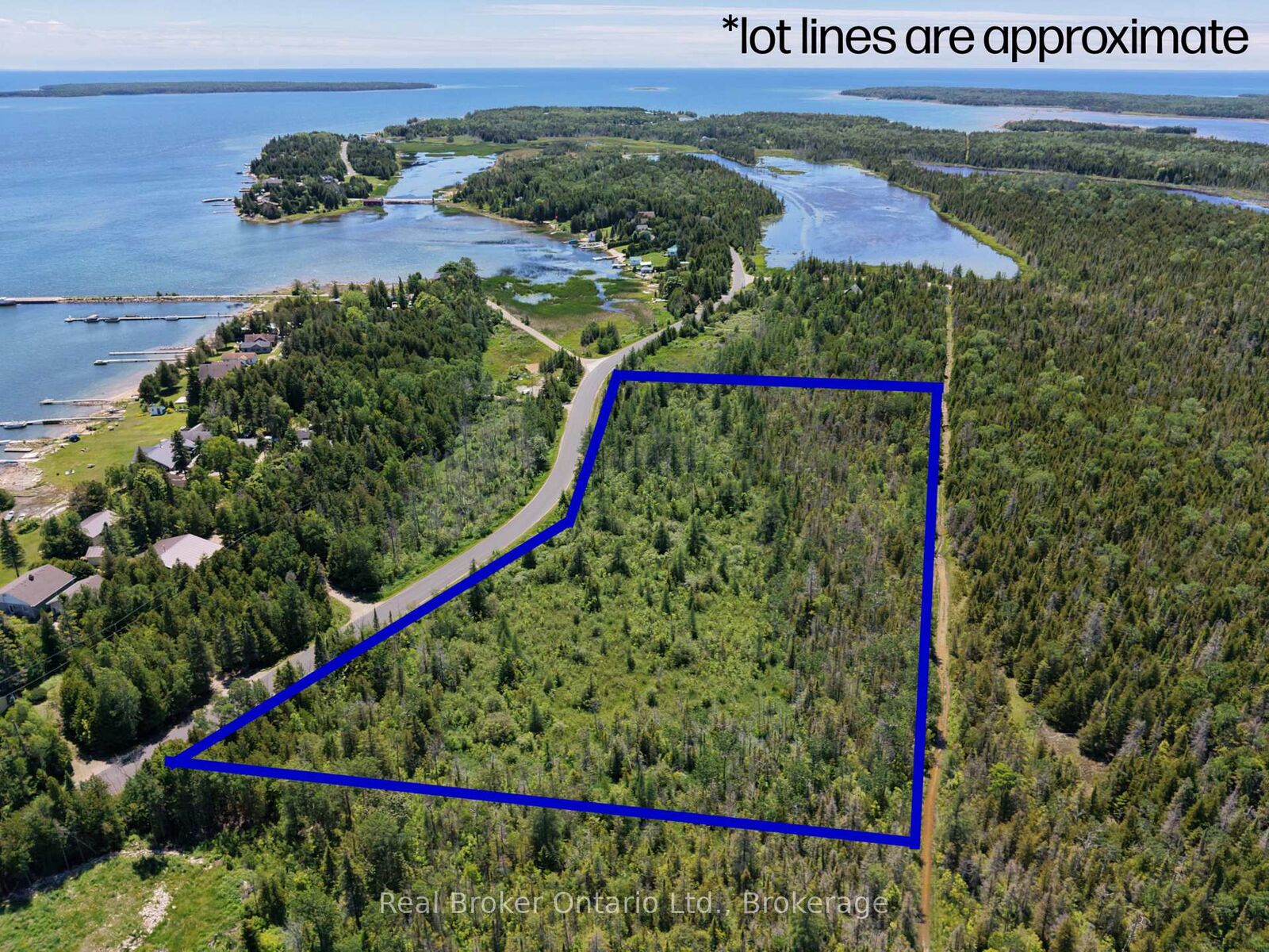 Property Photo:  122 Tamarac Road  ON N0H 1W0 
