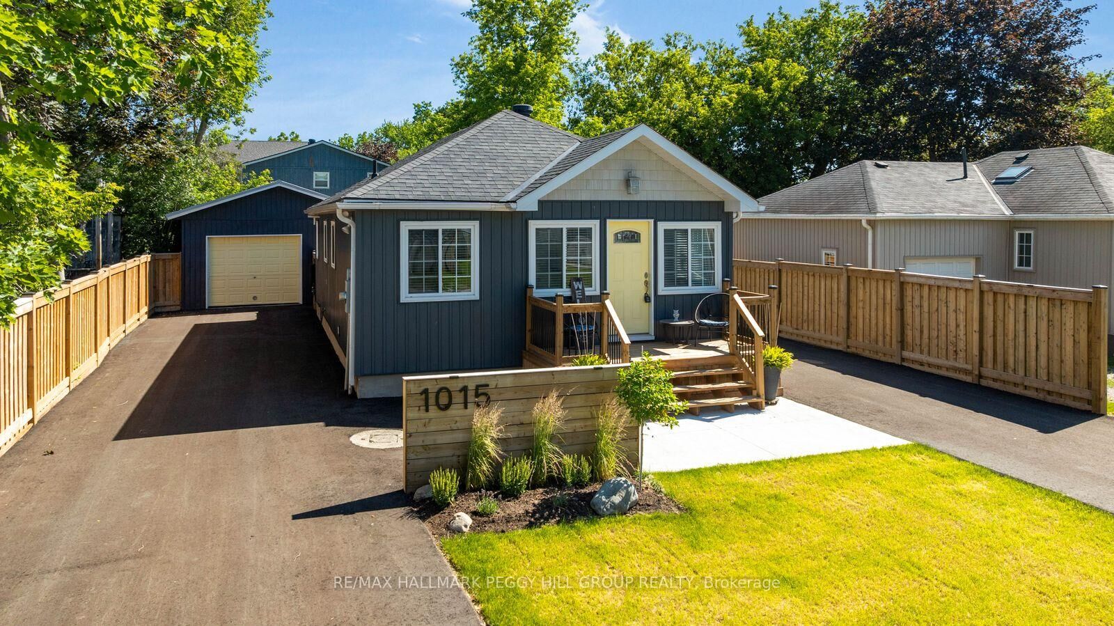 Property Photo: 1015 Isabella Street ON L0L 1W0