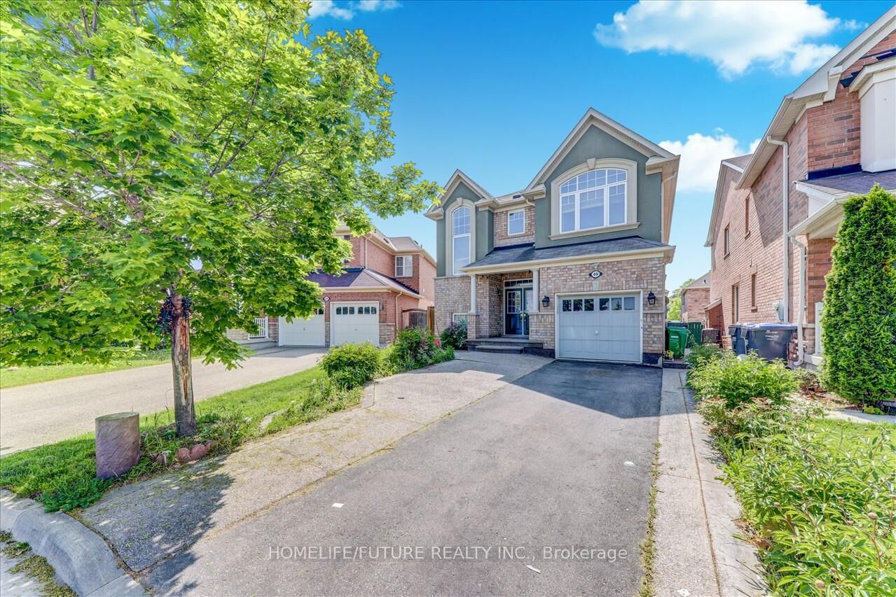 Property Photo:  49 Peppermint Close Bsmt  ON L6P 3C7 
