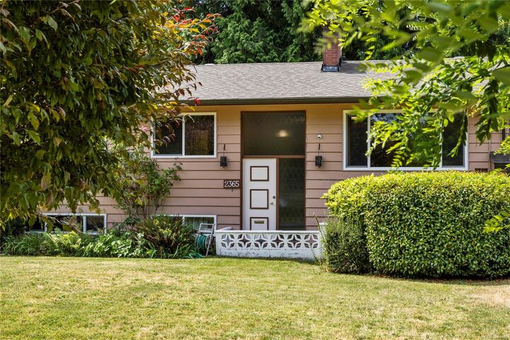Property Photo:  2365 Marlborough Dr  BC V9S 3J3 
