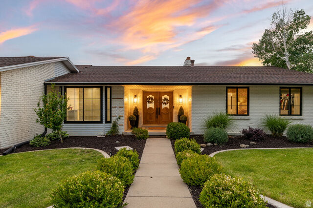 Property Photo:  126 S Sunset Dr  UT 84025 