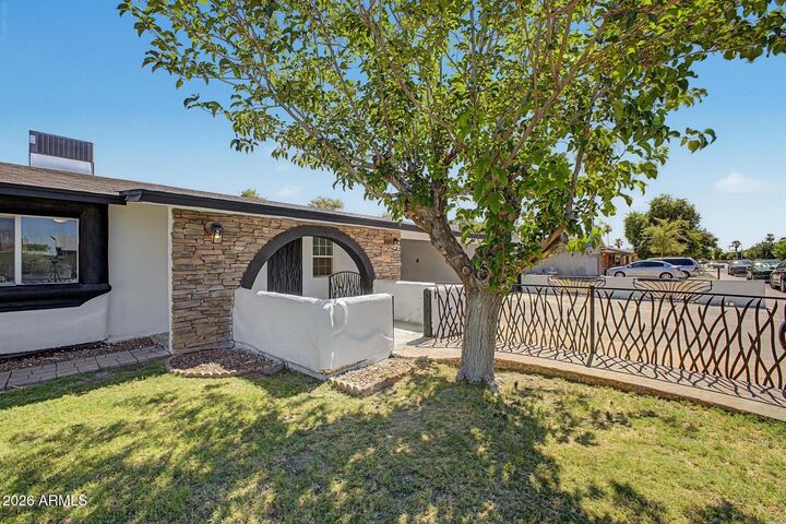 Property Photo:  1237 W Ivanhoe Street  AZ 85224 