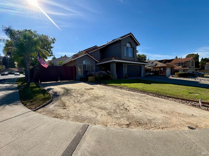 Property Photo:  178 Silver Eagle Way  CA 95688 