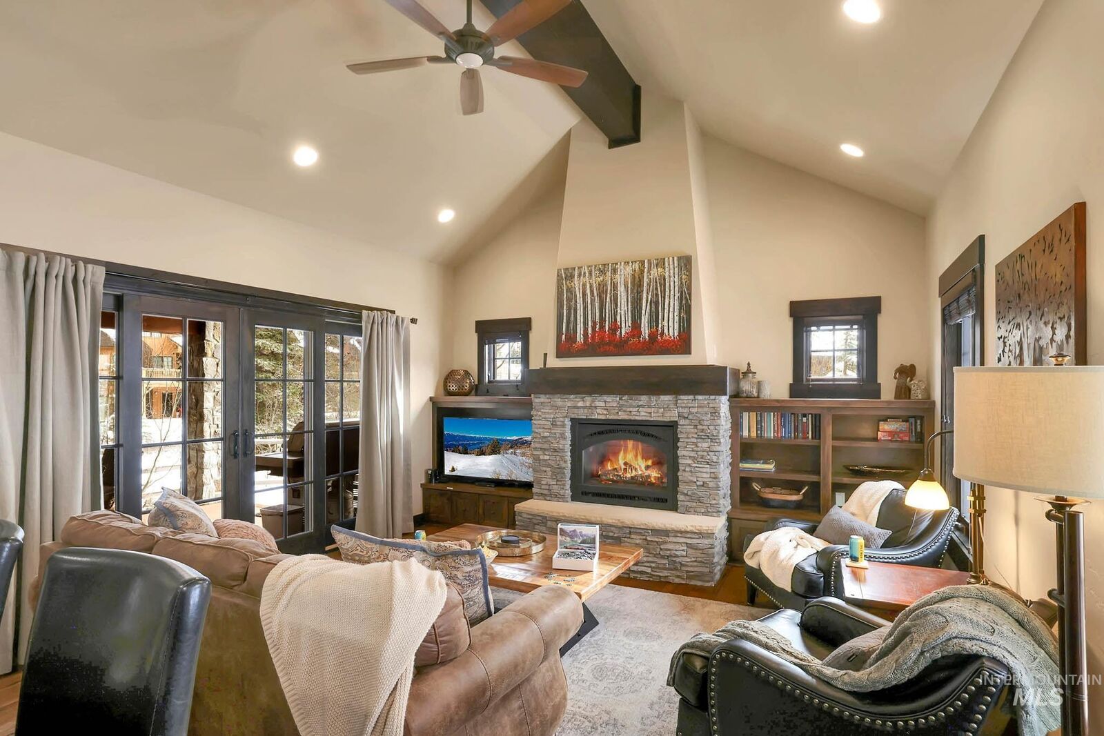 Property Photo:  117 Golden Bar Court  ID 83615 