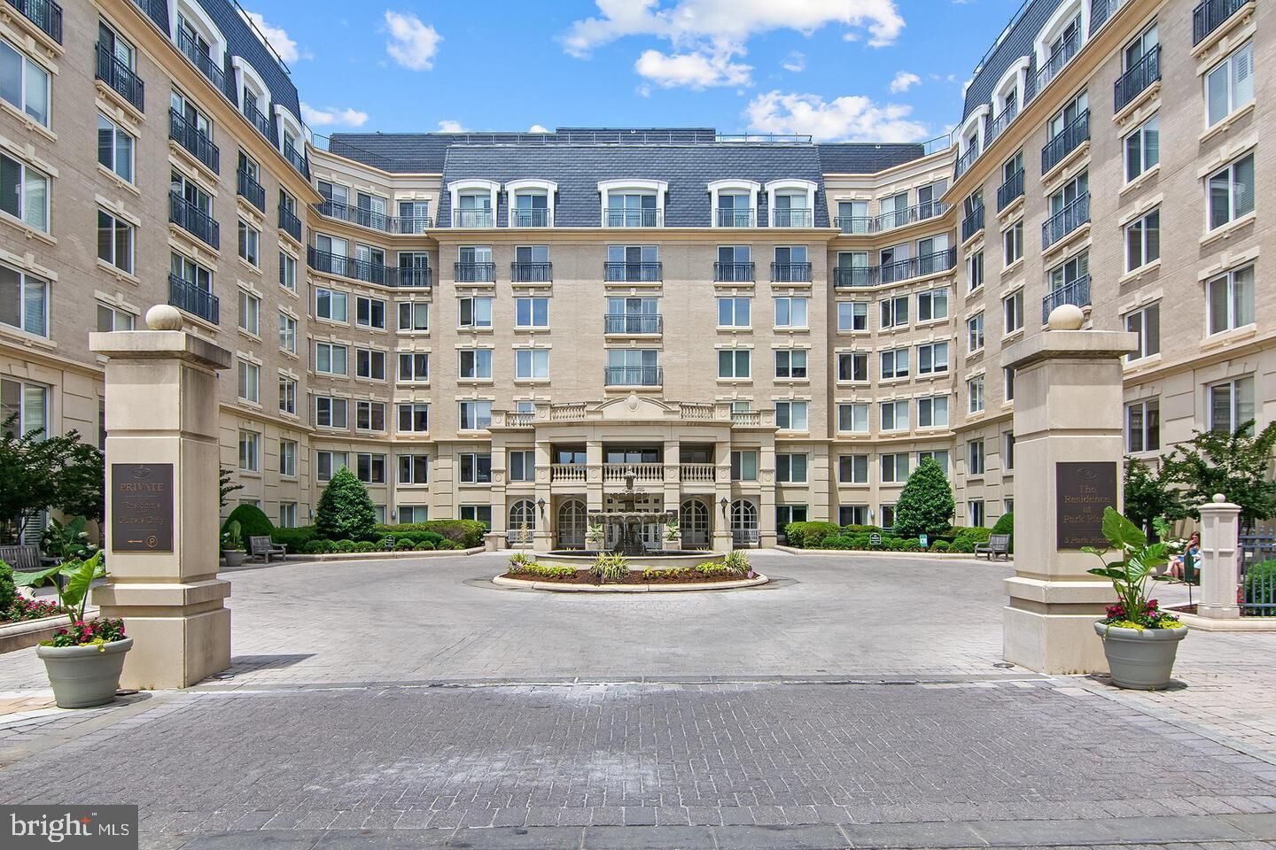 Property Photo:  5 Park Place 415  MD 21401 