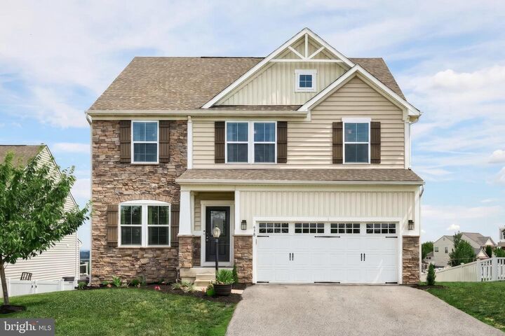Property Photo: 638 W Ore Street PA 17360