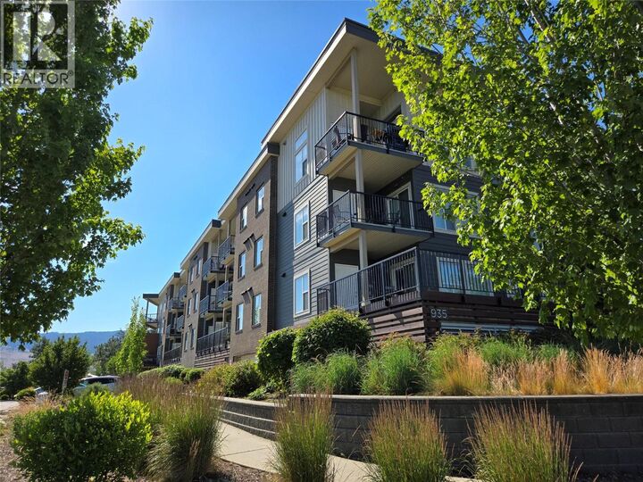 Property Photo: 935 Academy Way 202 BC V1V 3C9