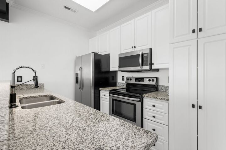 Property Photo: 4503 W Harbour Ct. S8 SC 29566