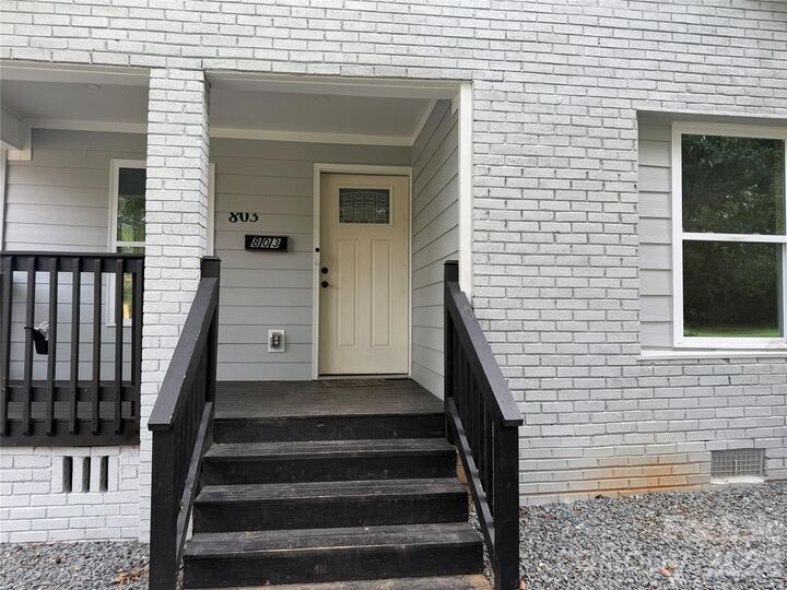 Property Photo: 803 Gordon Street NC 28112