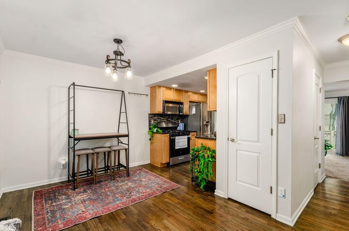 Property Photo: 2564 Shore Line Lane OH 43221