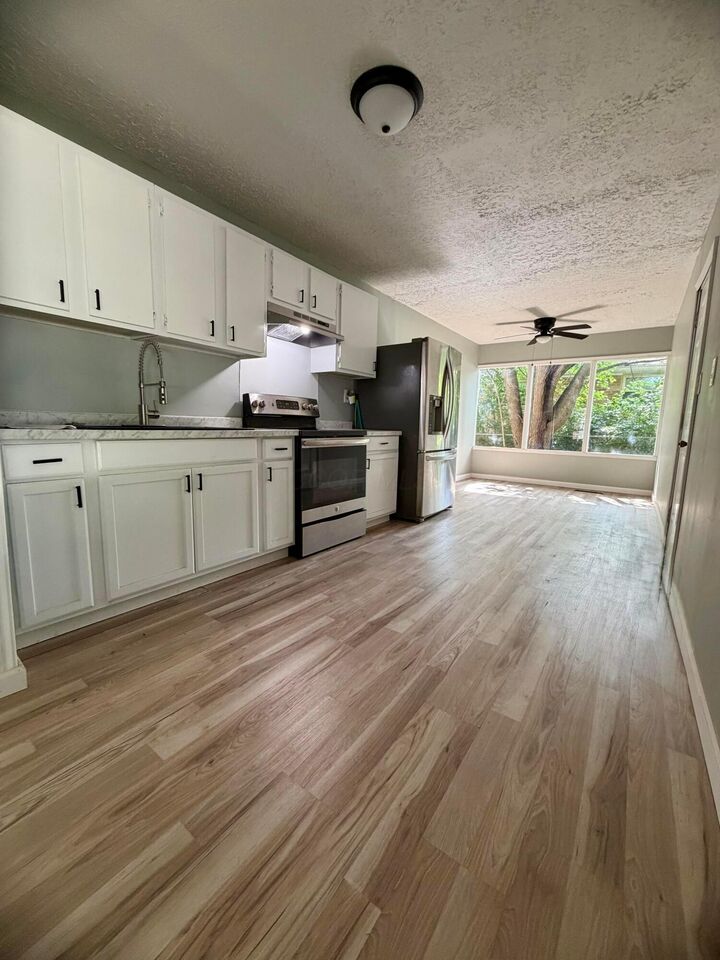 Property Photo: 175 South Street OH 43125