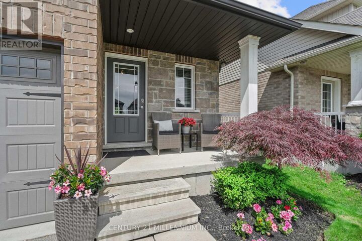Property Photo:  22 Limera Avenue  ON N3B 0B6 