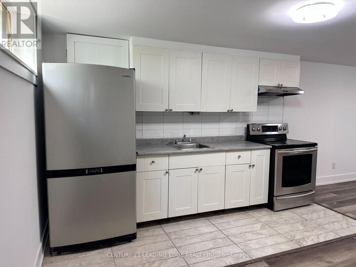 Property Photo:  4 Randane Drive Bsmt  ON M1R 4L2 