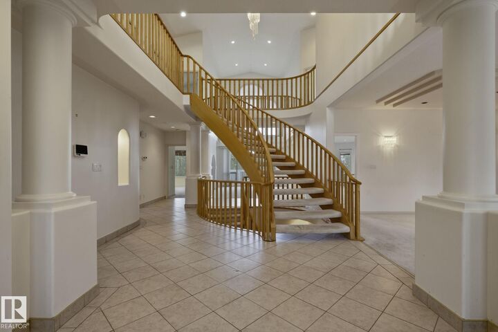 Property Photo:  154 Osland Drive NW  AB T6R 2A1 