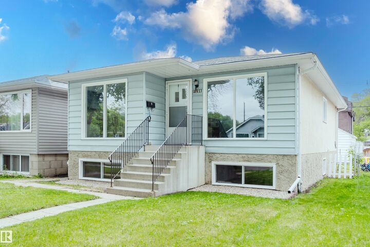 11208 69 Street NW — photo 1