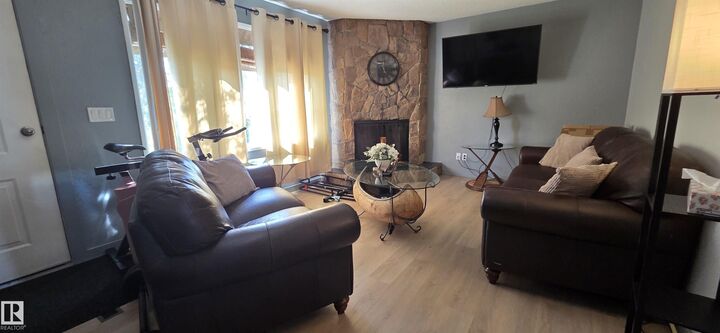 Property Photo:  5308 Willow Drive  AB T0A 0M0 