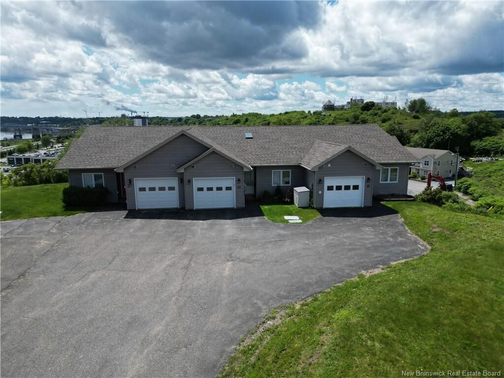 Property Photo:  23 Cameron Court  NB E2K 5M4 