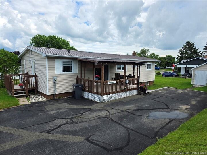 Property Photo:  16 Harding Drive  NB E6G 1C4 
