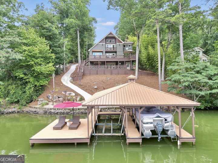 Property Photo:  298 Roberts Point Road  GA 30233 