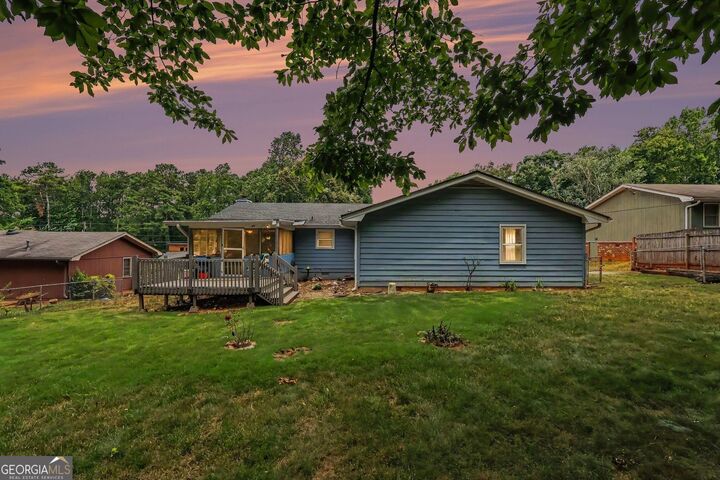 Property Photo: 5385 E Rockmoor Drive GA 30088