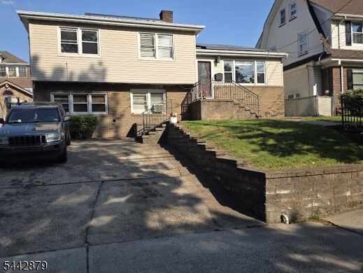 Property Photo: 423 Lake St NJ 07104