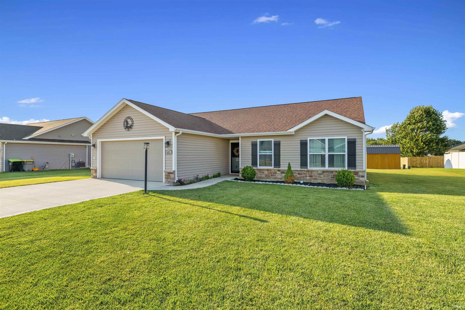 Property Photo:  605 Independence Street  IN 46721 