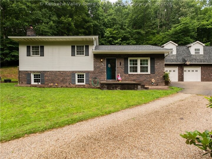 Property Photo:  570 Cottontree Road  WV 25286 