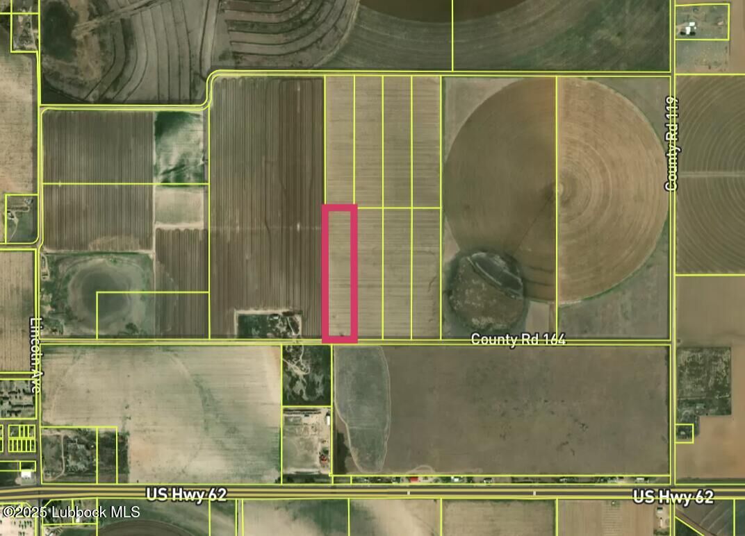Property Photo:  393, 399, 405, & 411 County Road 164  TX 79343 