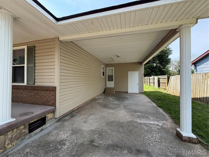 Property Photo:  1309 McDougal Avenue  MO 63801 