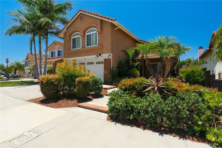 Property Photo:  5425 Via Cervantes  CA 92887 
