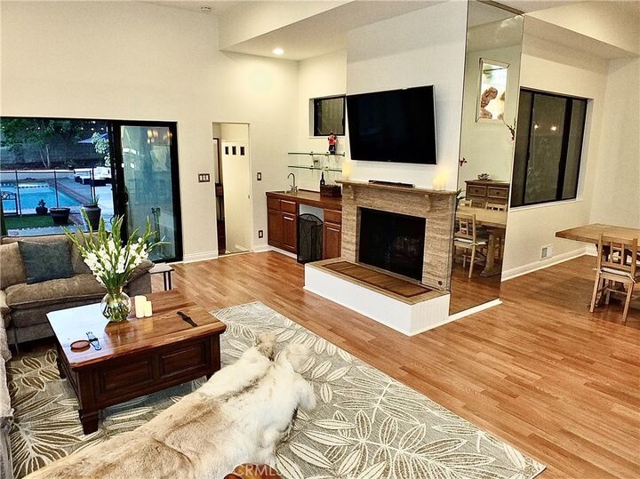 Property Photo: 341 S Meadows CA 90266