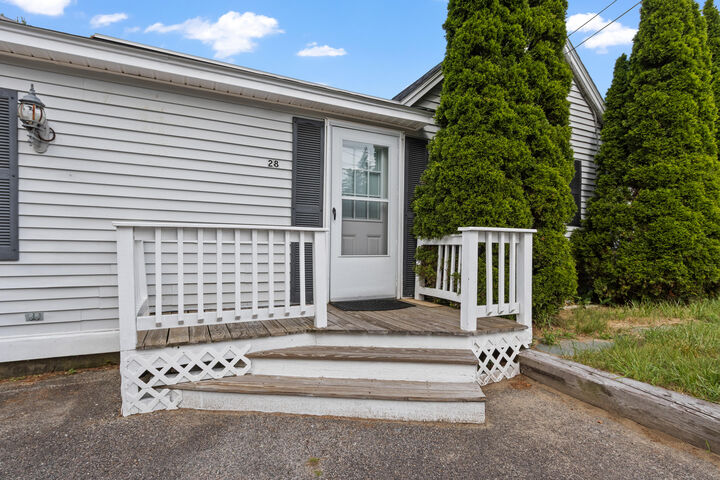 Property Photo:  28 Smithwheel Road  ME 04064 