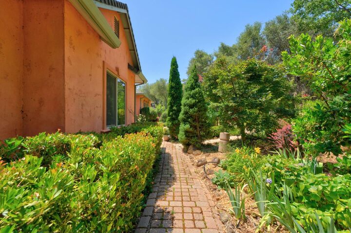 Property Photo:  21987 Moss Rock Court  CA 95949 