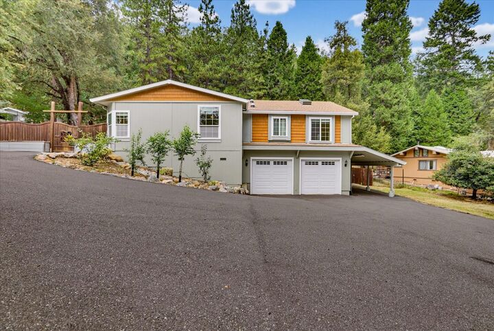 Property Photo:  12366 Pawnee Trail  CA 95959 