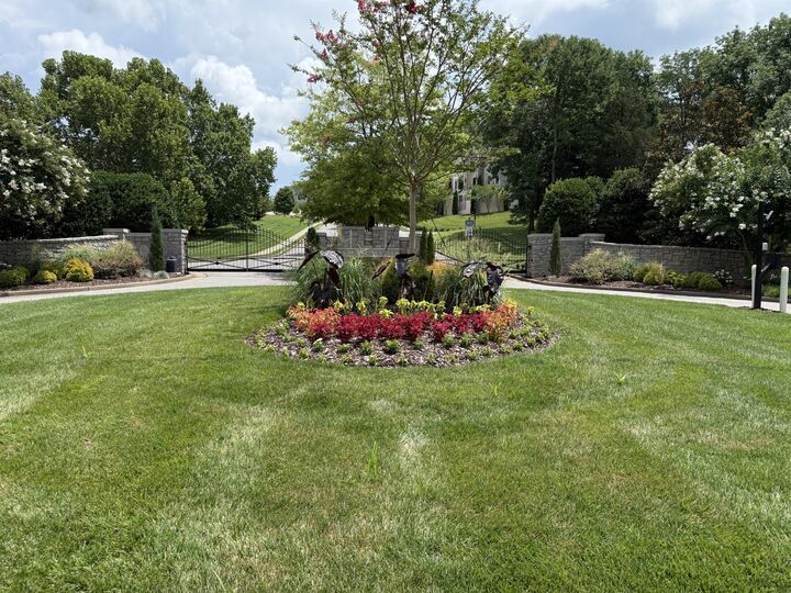 Property Photo: 3008 Strickland Drive TN 37069