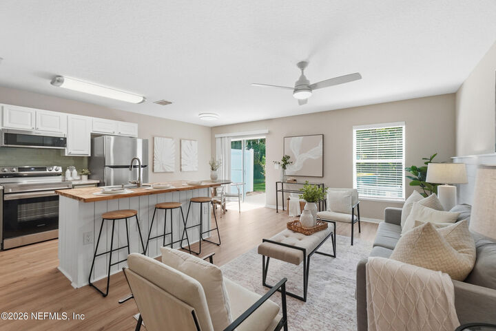 Property Photo:  11693 Hickory Oak Drive  FL 32218 