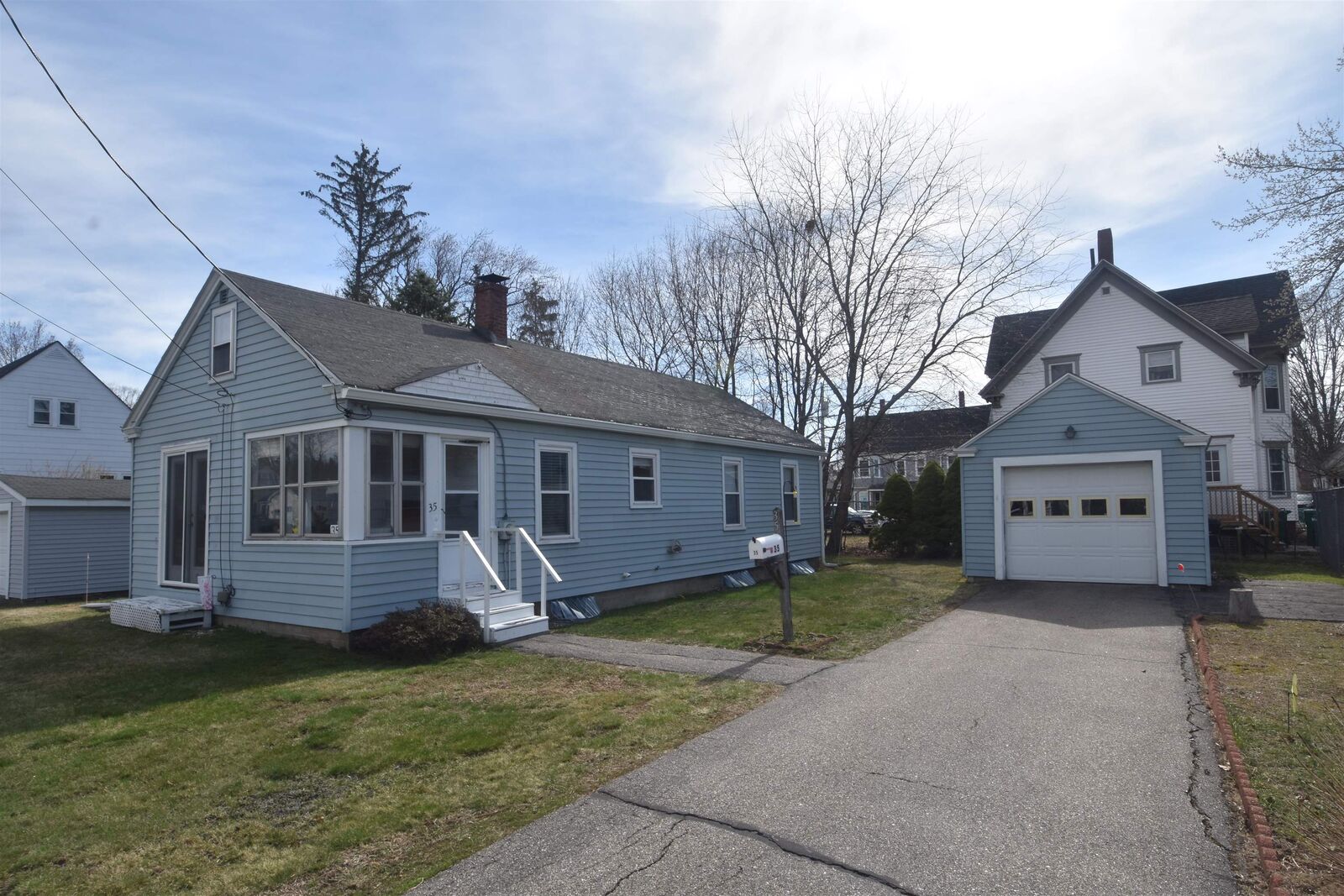 Property Photo: 35 Olde Farm Lane NH 03867