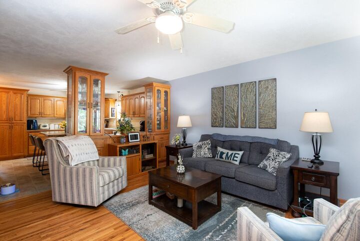 Property Photo:  318 W Livermore Street  MN 56082 